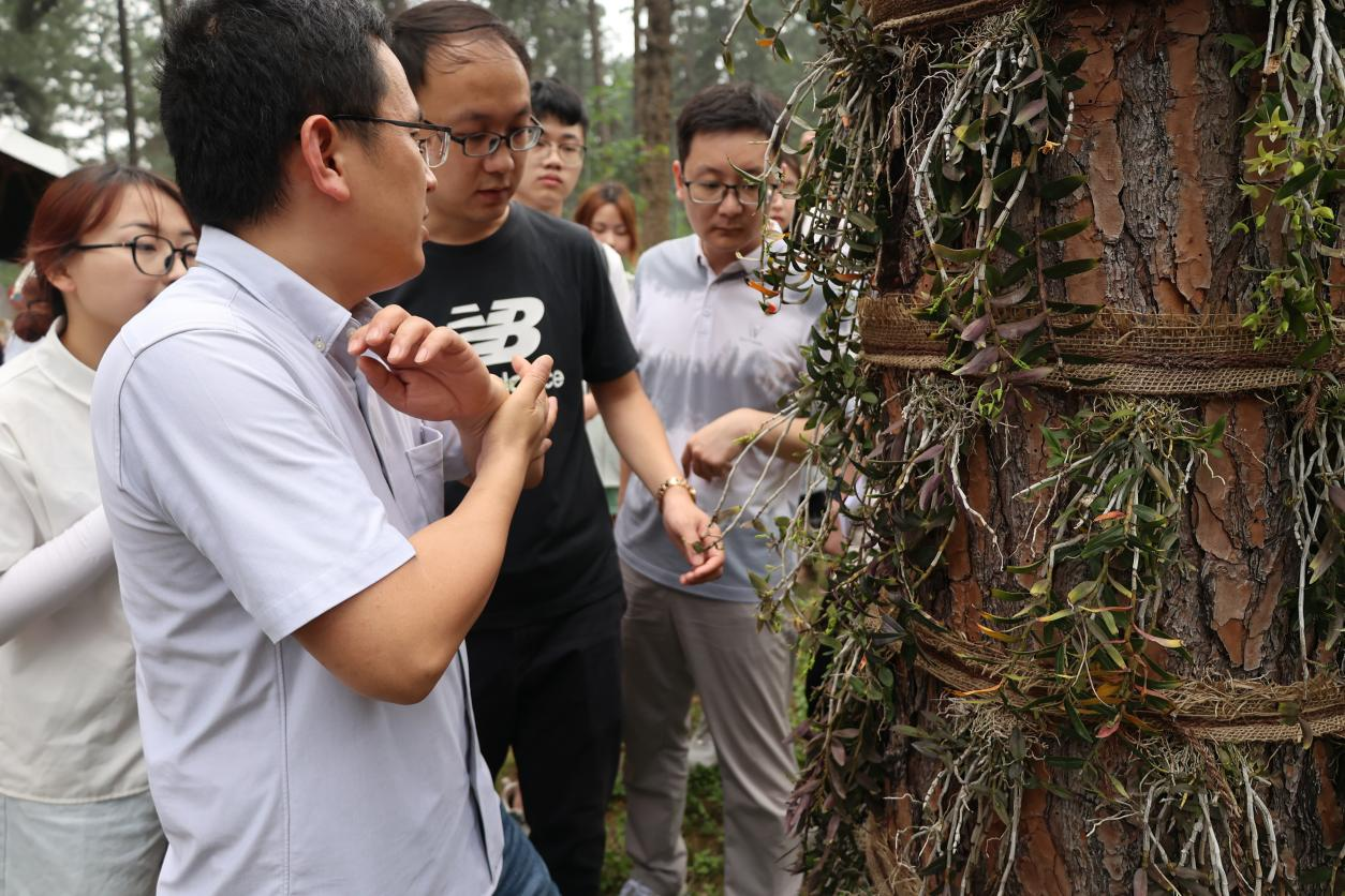 谈球吧(中国)官方网站