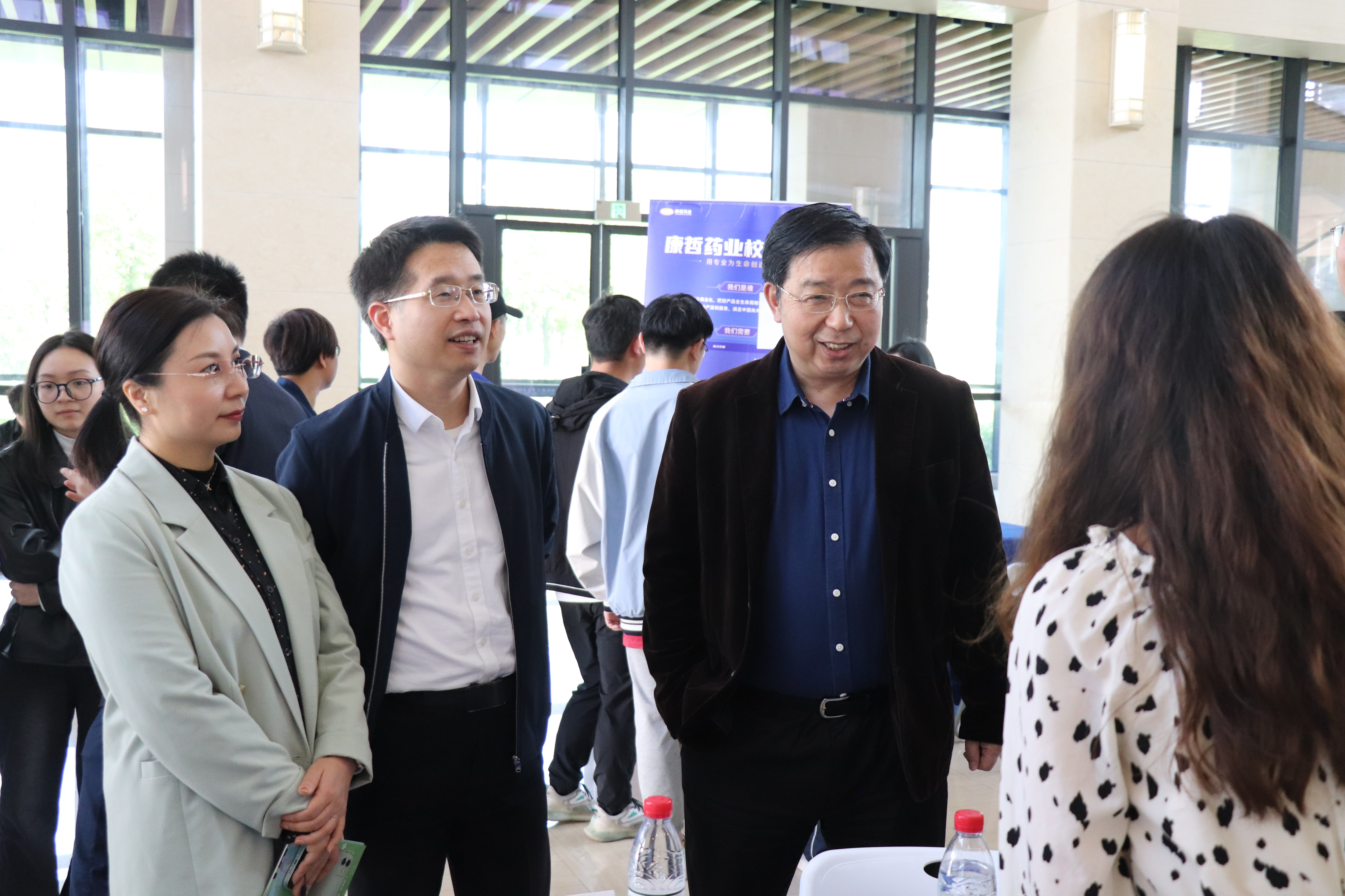 谈球吧(中国)官方网站